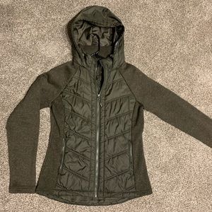 Mondetta Hunter Green Zip Up Jacket